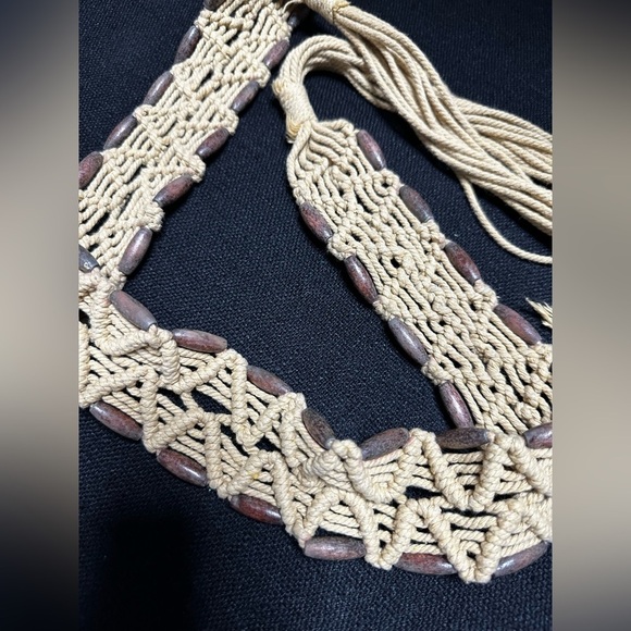 Boho Macrame Rope Belt Weaved Wooded Bead Detail Fringe Hippie 36-38 L/XL Beige - Picture 7 of 11